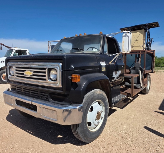 1975  CHEVROLET  C60 TRAFFIC TRUCK (INOPERABLE)
