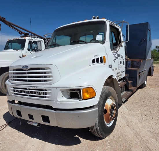 2001 STERLING M7500 ACTERRA (INOPERABLE)
