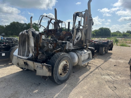 2006 PETERBILT 357 (INOPERABLE)