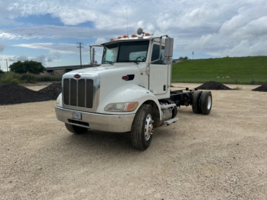 2013 PETERBILT 337 CAB AND CHASSIS