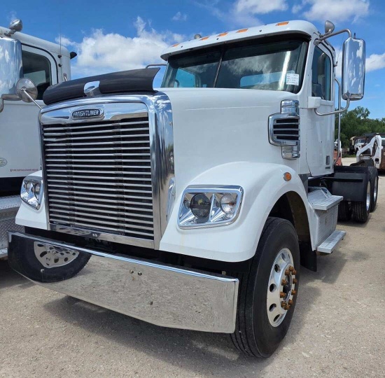 2014 FREIGHTLINER CORONADO 122 SD DAYCAB
