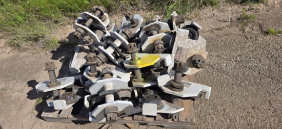 PALLET OF 13 JET 5 TON TROLLEYS