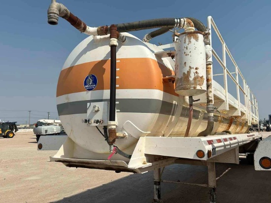 2009 DRAGON PRODUCTS 130BBL VACUUM TRAILER