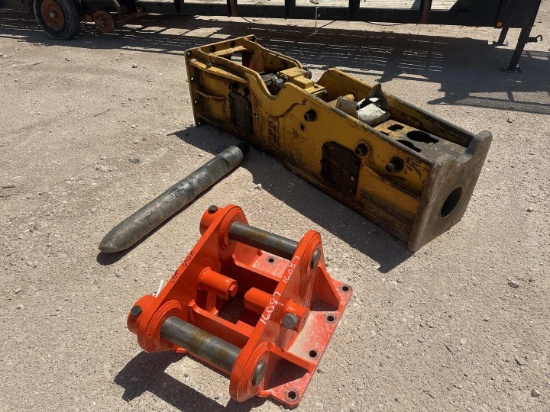 NPK GH15 HYDRAULIC HAMMER
