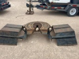 FIFTH WHEEL HITCHES W/FENDERS