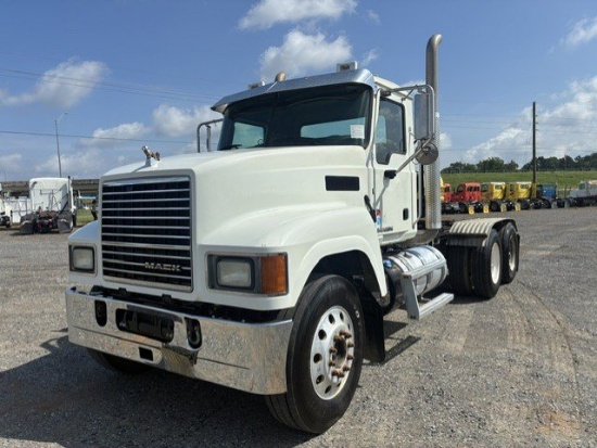 2016 Mack Chu613 Daycab Truck