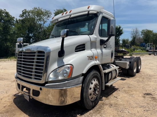 2014 Freightliner Cascadia
