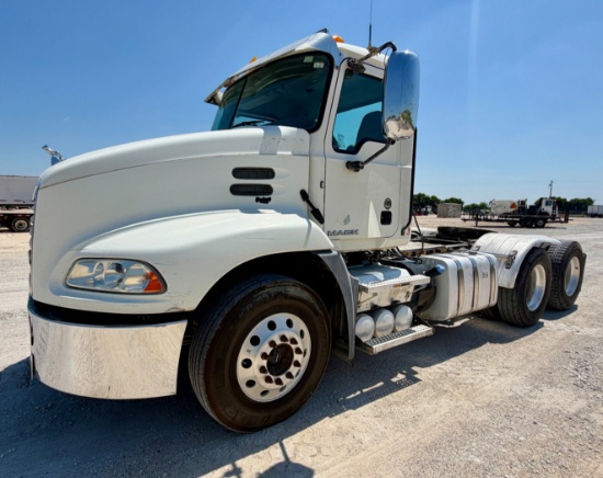 2018 Mack Cxu613