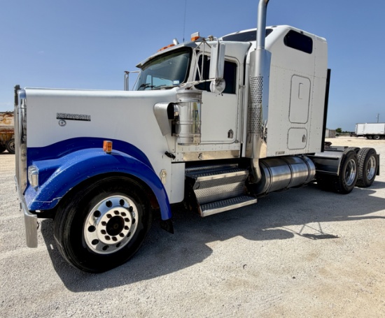 2000 Kenworth W900l Sleeper