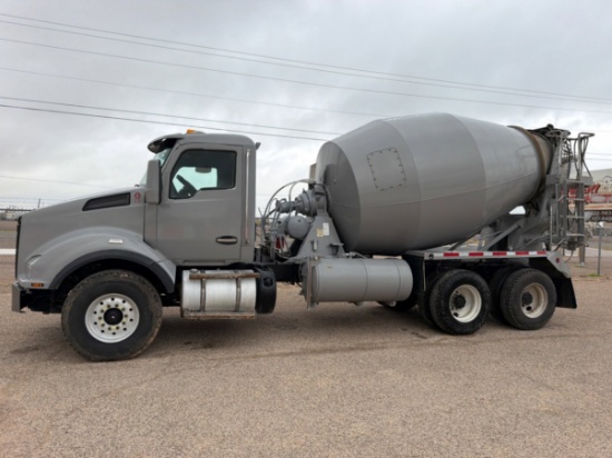 2016 Kenworth T880 Mixer Truck