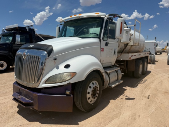 2010 International Prostar Vacuum Trucj