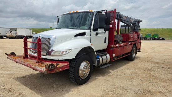 2019 International 4300 Crane Truck