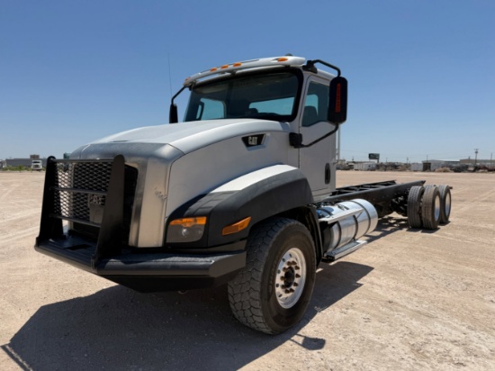 2016 Caterpillar Ct660l Cab & Chassis