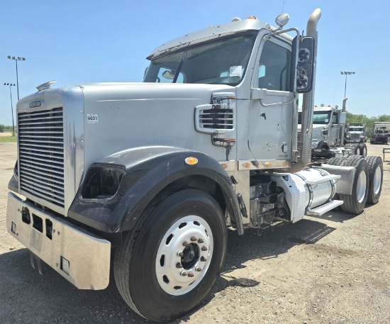 2012 Freightliner Coranado 122sd Daycab Truck (Inoperable)