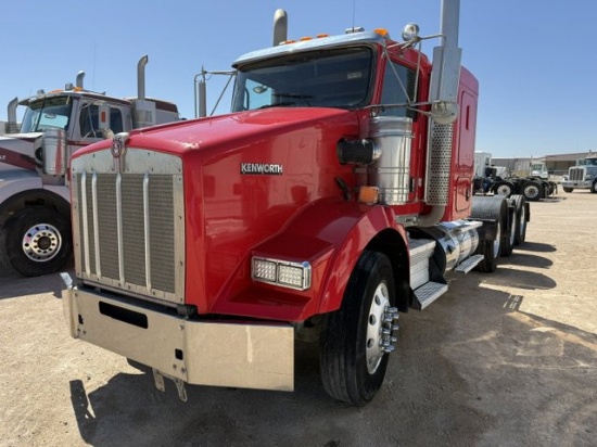 2014 Kenworth T800 Triaxle