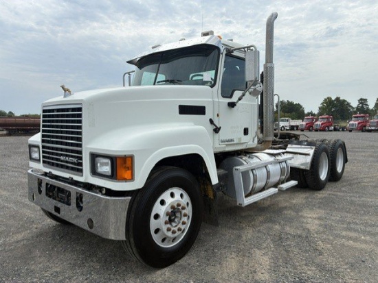 2015 MACK CHU613 DAYCAB TRUCK