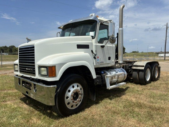 2016 MACK CHU613 DAYCAB TRUCK