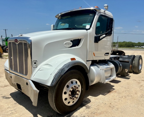 2020 Peterbilt 567