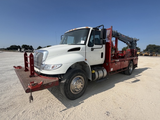 2018 International 4300 Crane Truck