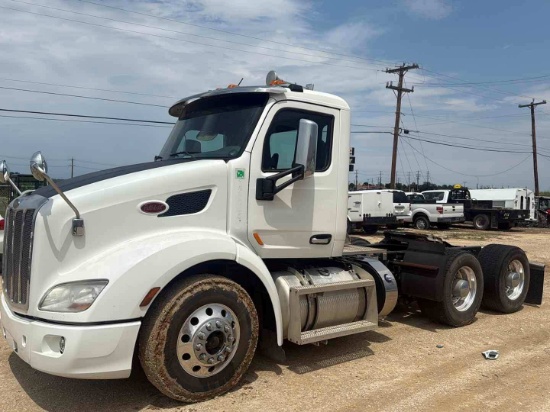 2016 Peterbilt 579