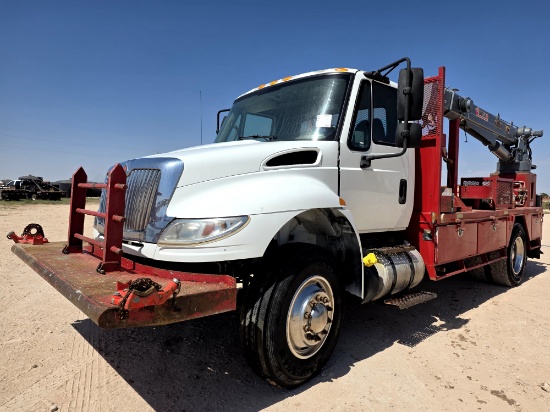 2018 International Durastar 4300 Crane Truck