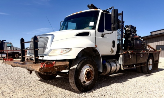 2019 INTERNATIONAL DURASTAR 4300 ROUSTABOUT TRUCK