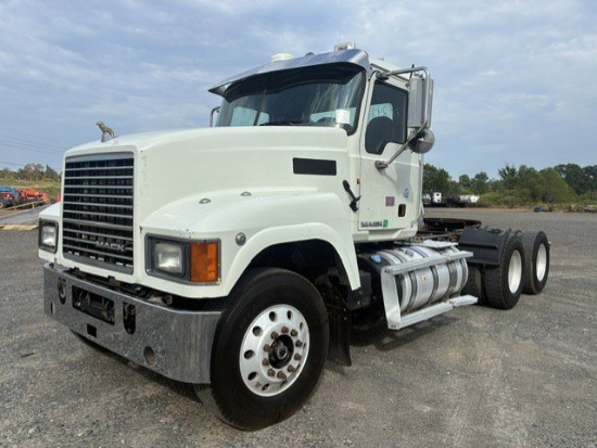 2014 MACK CHU613 DAYCAB TRUCK