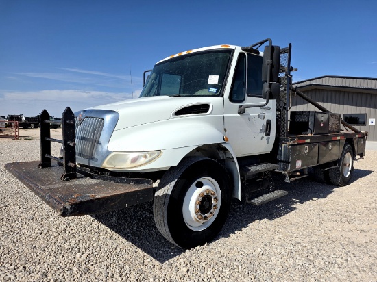 2015 INTERNATIONAL DURASTAR 4300 ROUSTABOUT TRUCK