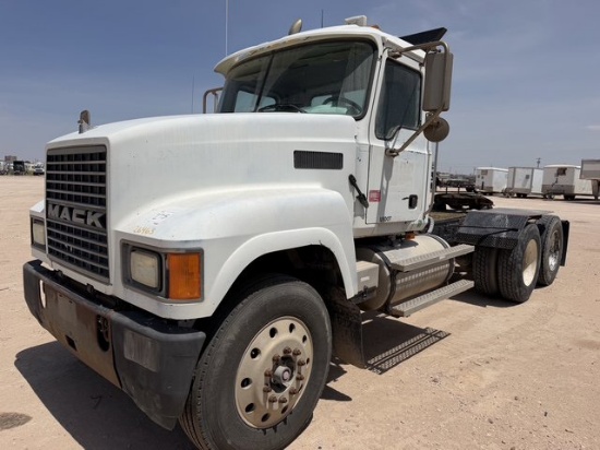 2005 Mack Chn613
