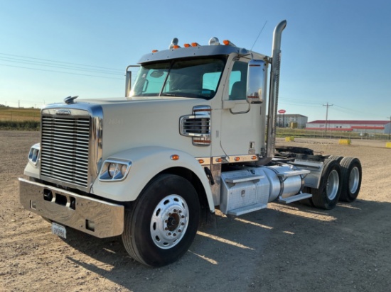 2015 FREIGHTLINER CORONADO 122 SD