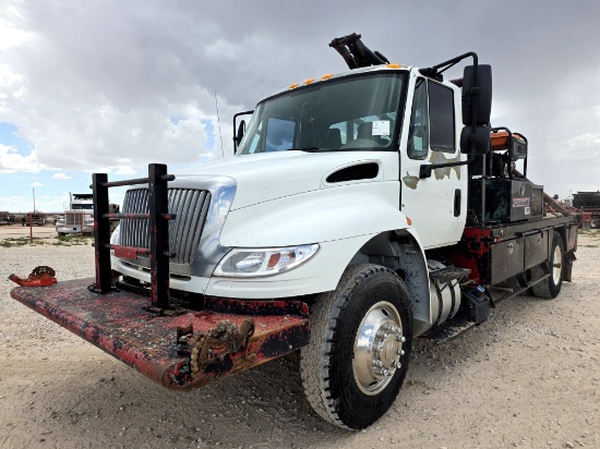 2016 International Durastar 4300 Roustabout Truck