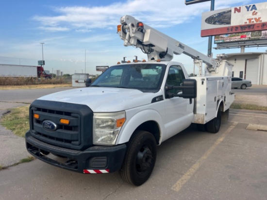 2013 Ford F-350 Super Duty Bucket Truck