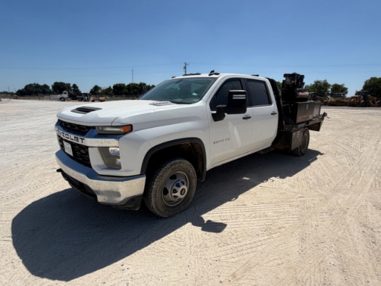 2022 Chevy 3500hd Flatbed Truck