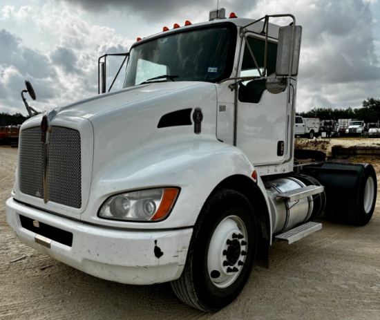 2019 KENWORTH T370 DAY CAB