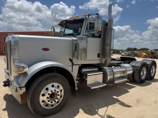 2019 Peterbilt 389