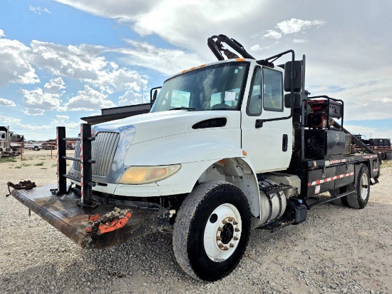 2017 International Durastar 4300 Roustabout Truck