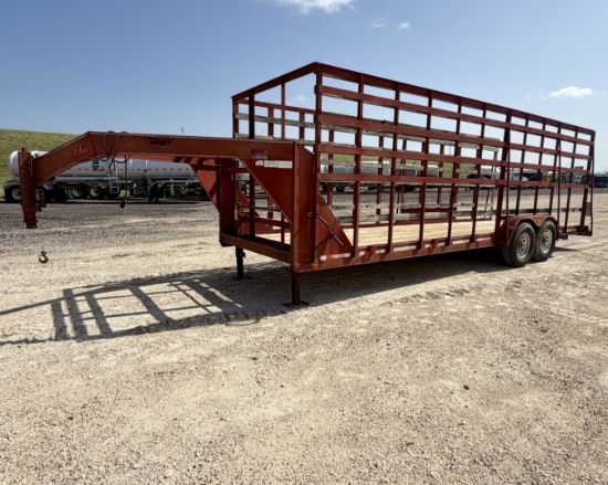 2000 Diamond C High Side Gooseneck