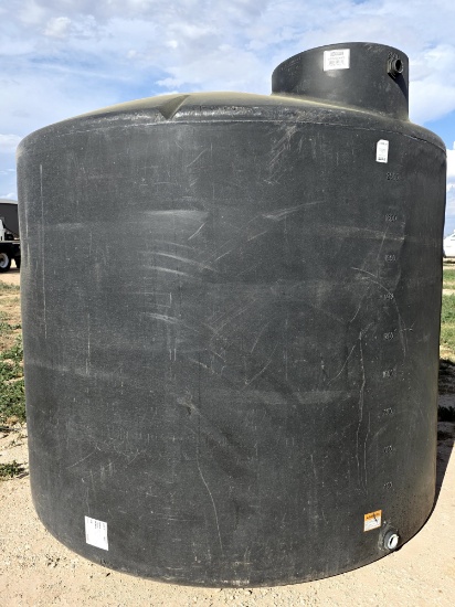 2500 Gallon Polly Tank
