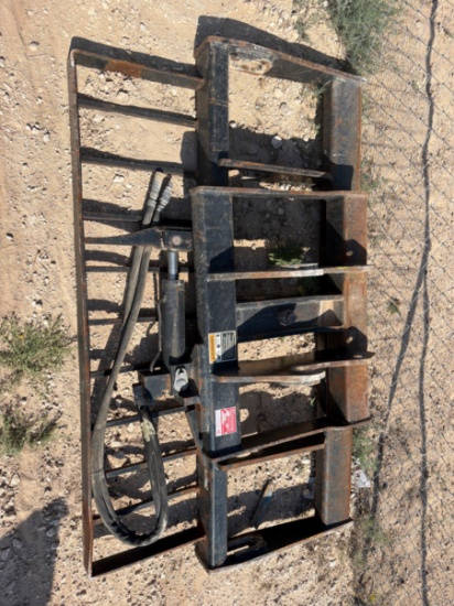 Telehandler Attachment Plate