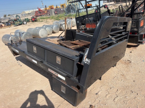 CM SKIRTED FLATBED