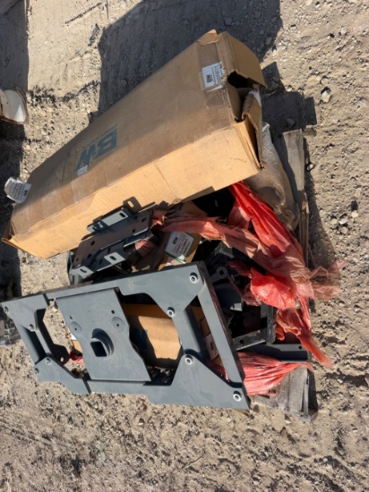 B&W Trailer Hitch Components