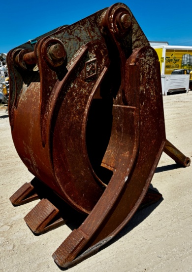 PEMBERTON EXCAVATOR ATTACHMENT