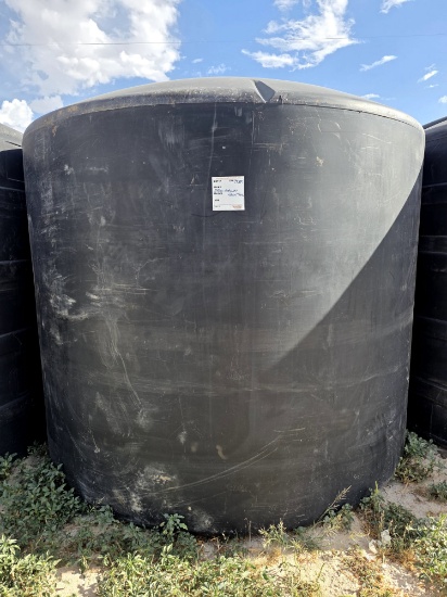 2500 Gallon Poly Tank