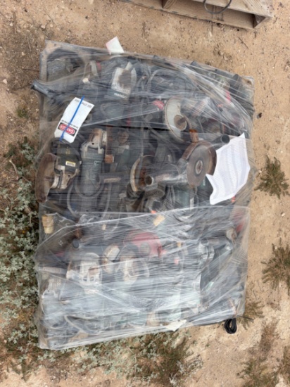 PALLET OF ELECTRIC GRINDERS(PALLET #8)