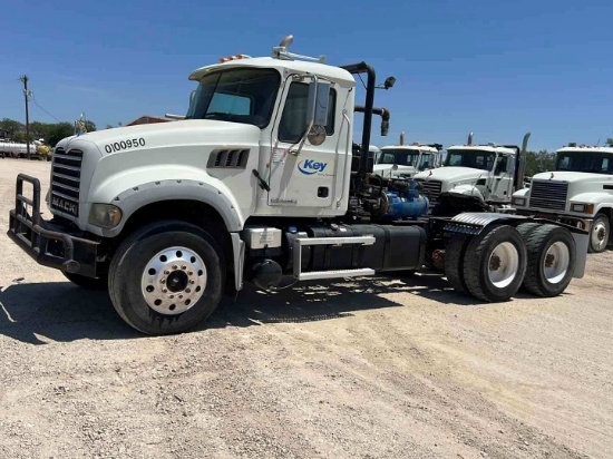2011 Mack Gu (Granite)
