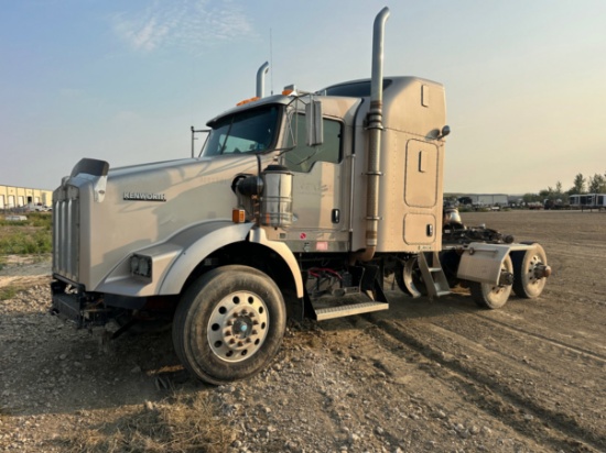 2013 KENWORTH T800