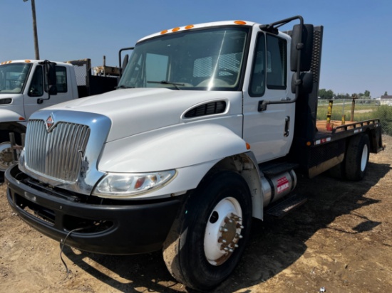 2013 INTERNATIONAL DURASTAR 4300