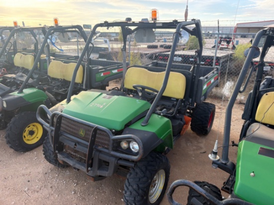 John Deere Gator