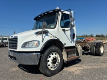 2015 FREIGHTLINER M2 106 CAB AND CHASSIS