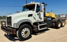 2012 MACK GU713 DAYCAB TRUCK (INOPERABLE)